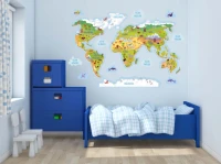 naklejka-scienna-mapa-swiata-ze-zwierzatkami-10691-1.webp