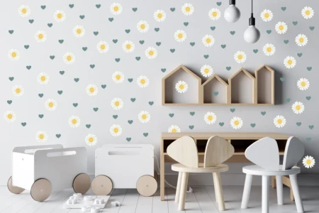 Naklejka na ścianę - białe kwiatki i serduszka