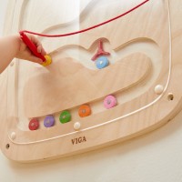 Drewniana tablica manipulacyjna sensoryczna - przepływ grawitacyjny