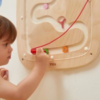 Drewniana tablica manipulacyjna sensoryczna - przepływ grawitacyjny
