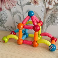 Magnetyczne klocki konstrukcyjne – zestaw edukacyjny 76 elementów